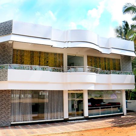 Mugal Beach Resort Alappuzha Екстериор снимка