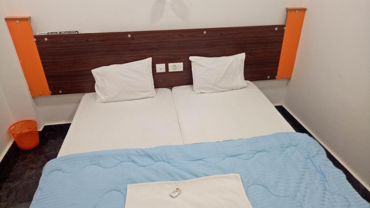 Mugal Beach Resort Alappuzha Екстериор снимка